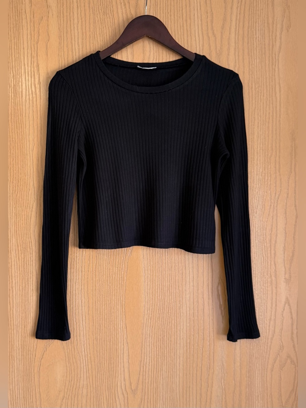 Reformation | SZ Small | Black Jackie Ribbed Crop Top Long Sleeve Tencel Blend